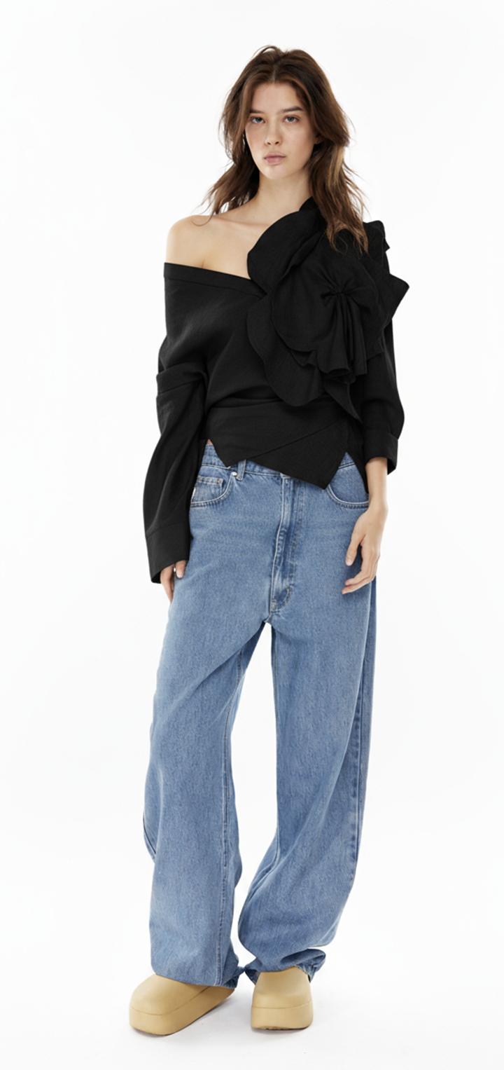 Off shoulder wrap button shirt - Black